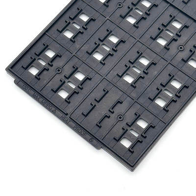 Un buon prezzo. Heat-Proof Antistatic JEDEC Matrix Trays For IC Components With Injection Molding in linea