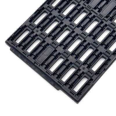Un buon prezzo. Precision JEDEC IC Trays Tailored For IC Chip Production In Semiconductor in linea