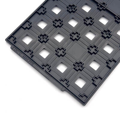 Un buon prezzo. Robusti vassoi JEDEC IC per una produzione pulita e la sicurezza dei wafer in linea