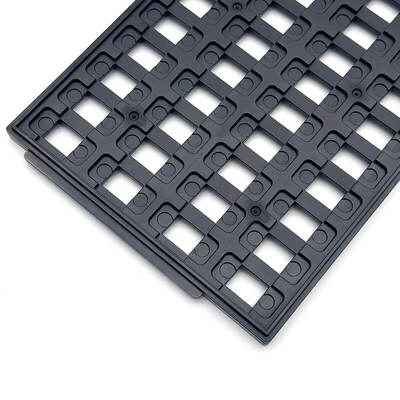 Un buon prezzo. Materiale PC resistente JEDEC IC Trays con dimensioni di cavità 322,6 × 135,9 × 9,5 mm e design riutilizzabile per la protezione dei semiconduttori in linea
