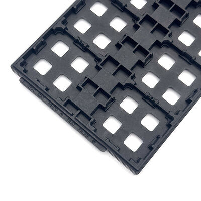 Un buon prezzo. I vassoi IC JEDEC proteggono i dispositivi semiconduttori per le operazioni di imballaggio e movimentazione in linea