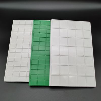 Un buon prezzo. Vassoi antistatici delle componenti elettroniche del vassoio ESD dell'ABS del ODM Reuseable per i dispositivi in linea