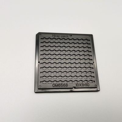 Un buon prezzo. I wafer del trasporto scoprono i vassoi del dado che imballano lo stampaggio ad iniezione di elettronica in linea
